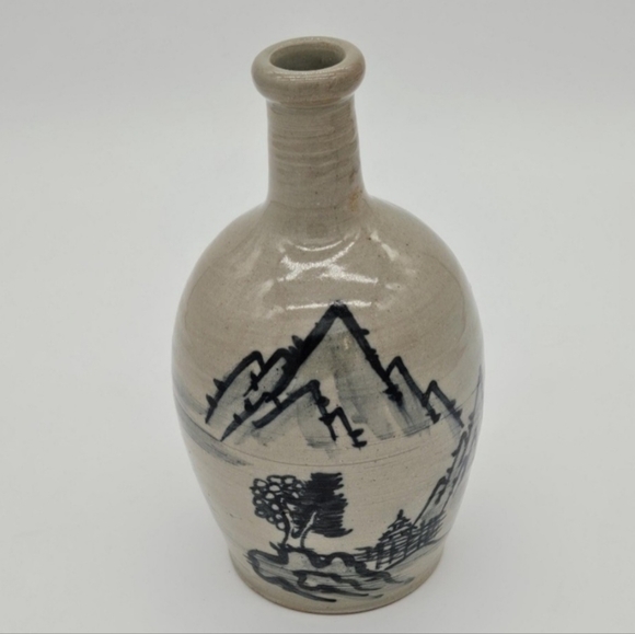 Elegant Vintage Amthor Imports Japanese Ceramic Vase with Hand-Painted Landscape